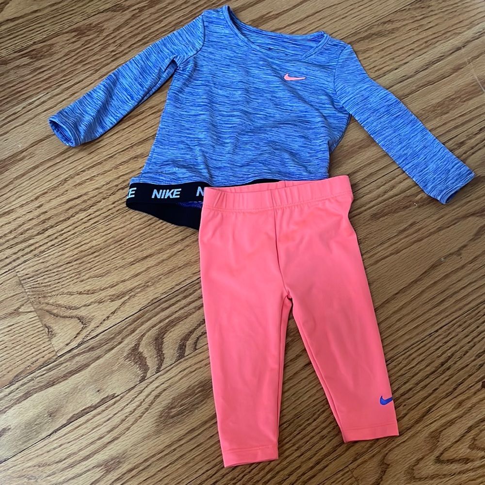 USED Nike Dri-Fit set - Size 12M